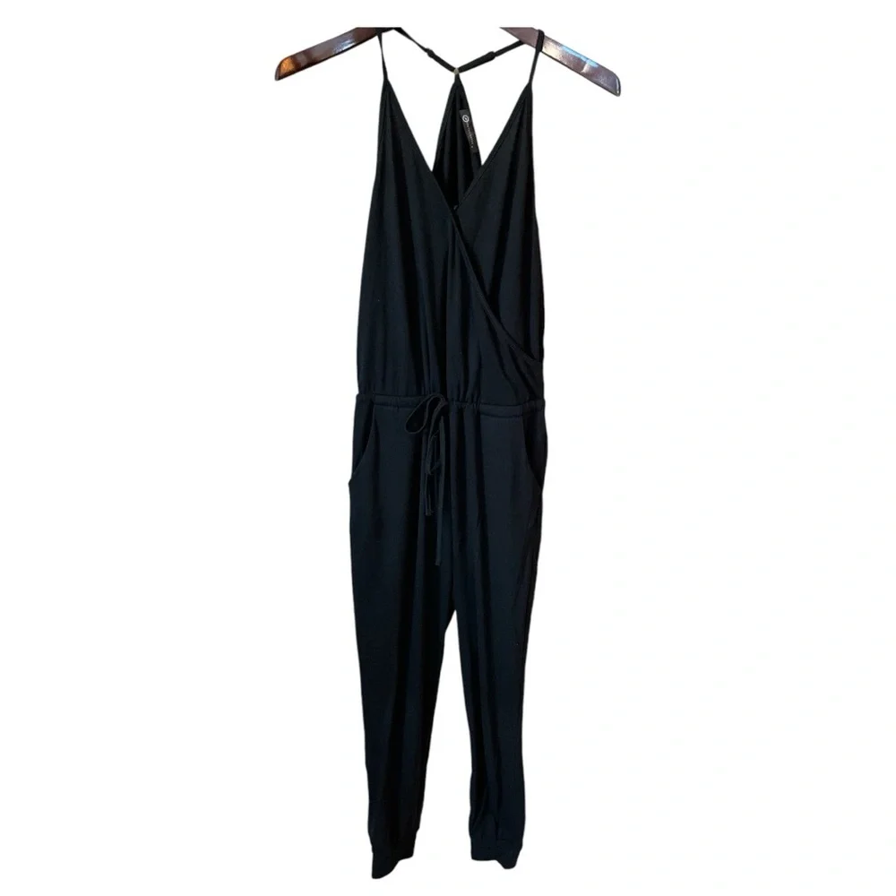 🤍 Black Jumpsuit V Neck Sleeveless One Piece Pants Romper w/Pockets 🤍 - Picture 5 of 12